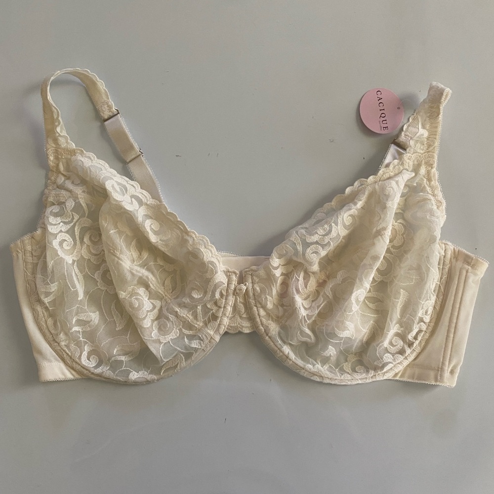 NWT Cacique Full Coverage Shear Lace Underwire Bra